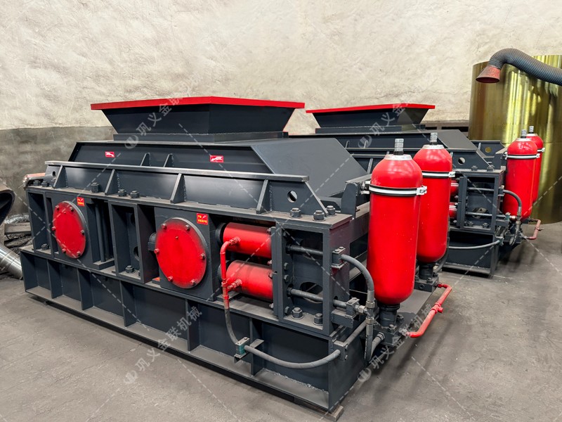 對輥制砂機(jī)：破碎效果佳，成品率高