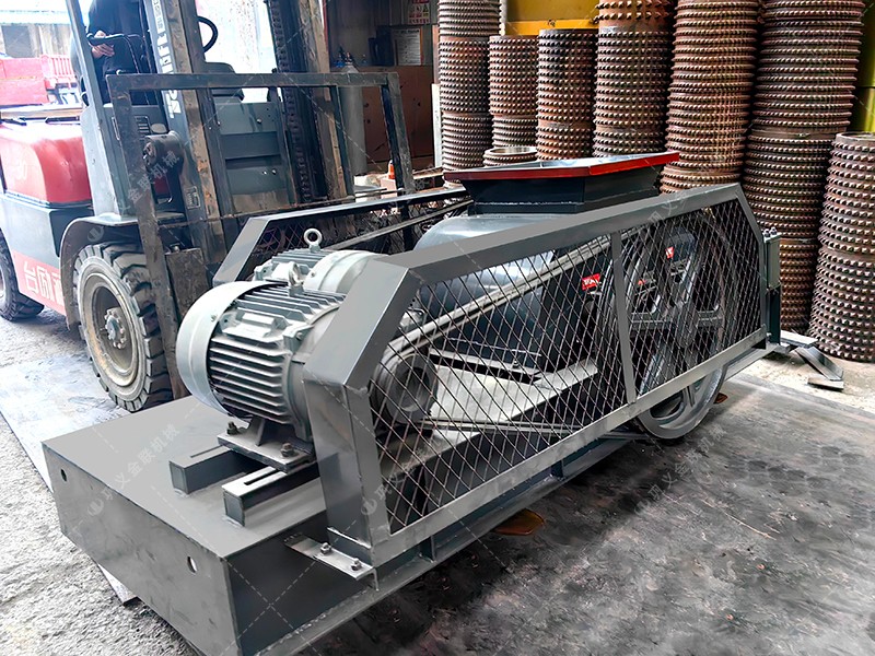 焦炭破碎效果差？雙齒輥破碎機靠剪切撕裂發(fā)力